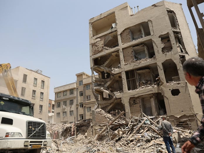 Israel airstrikes hit Tehran as Iran war escalates in 2026