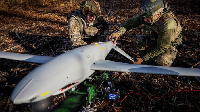 Russian air defense system intercepting Ukrainian drones heading toward Moscow