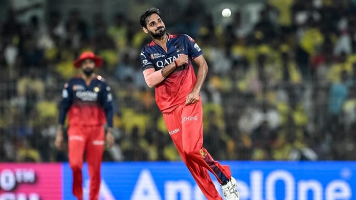 Bhuvneshwar Kumar celebrates 200th IPL wicket during RCB vs CSK IPL 2026