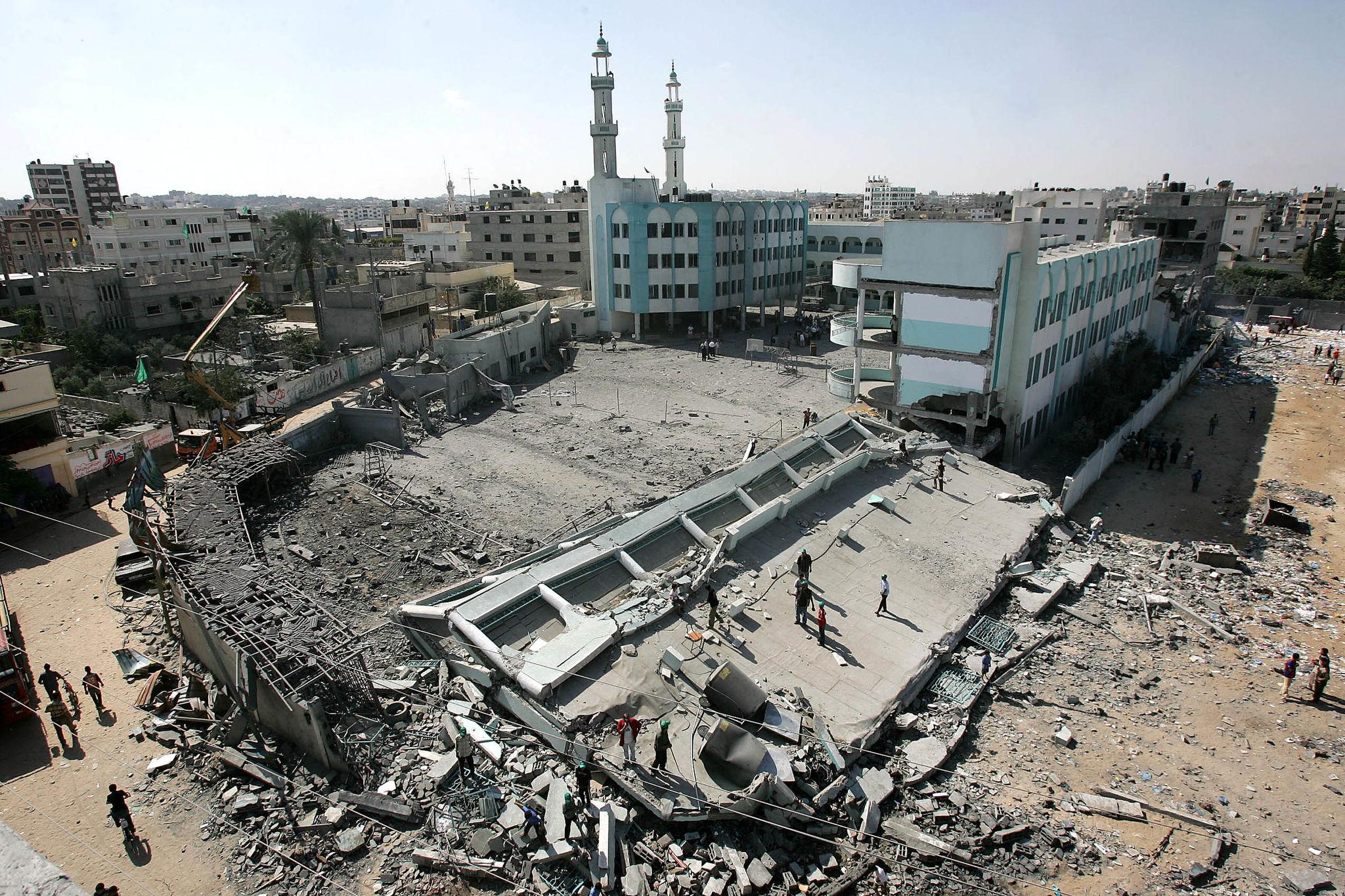Gaza destruction after Israeli airstrikes as over 72000 Palestinians killed in US-backed war