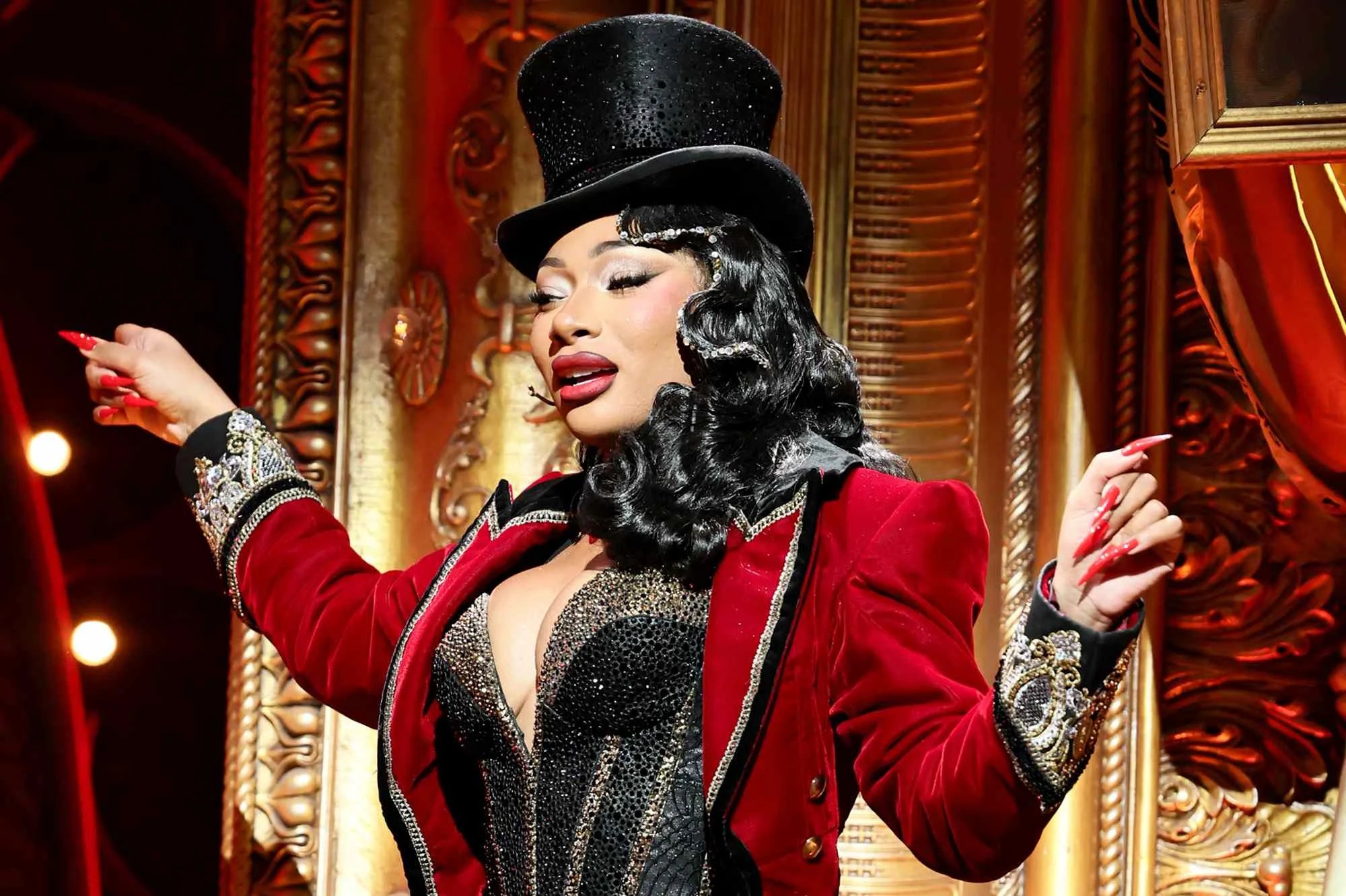 Megan Thee Stallion exits stage during Moulin Rouge performance after feeling ill