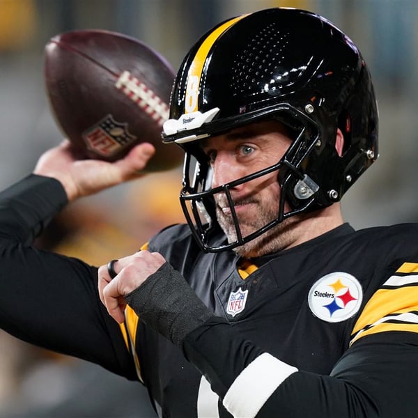 Aaron Rodgers returns to the Pittsburgh Steelers for the 2026 NFL season