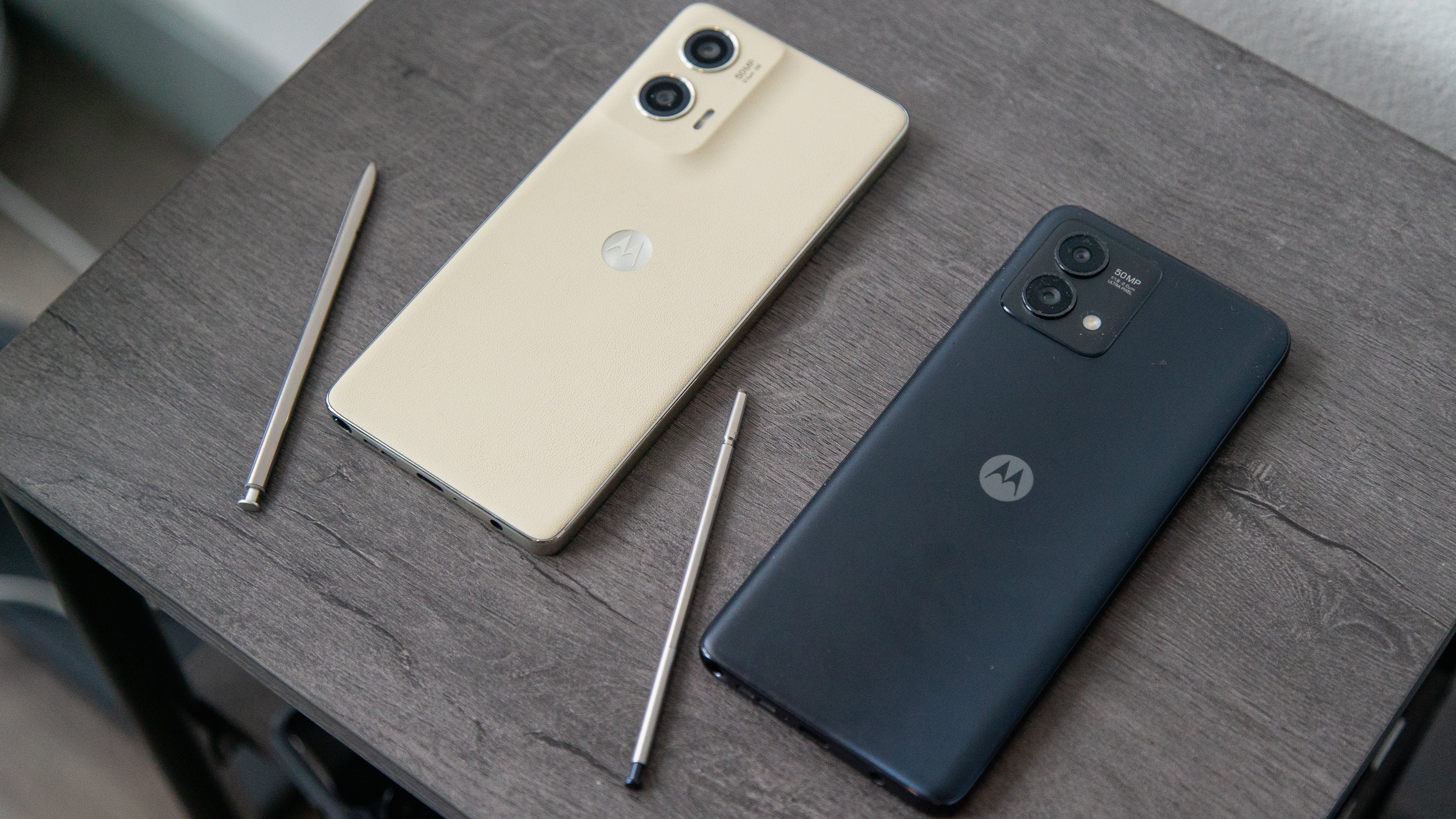 Motorola Moto G Stylus 5G 2024 discounted during Lenovo smartphone sale