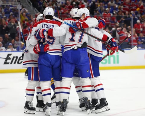 Buffalo Sabres coach Lindy Ruff reacts during playoff collapse against Montreal Canadiens in Game 5