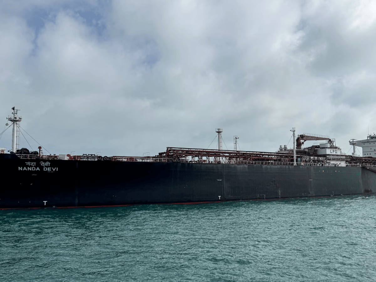 Oil tankers crossing the Strait of Hormuz amid rising global tensions