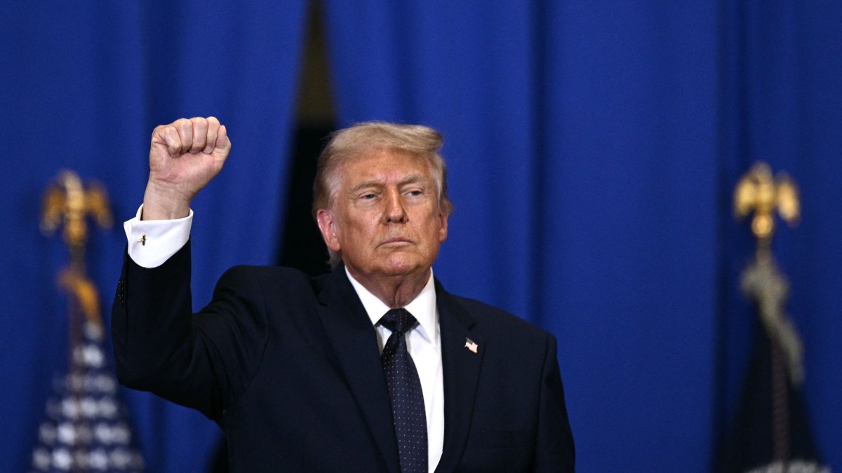 President Trump at Morristown Airport May 2026 amid Iran war negotiations