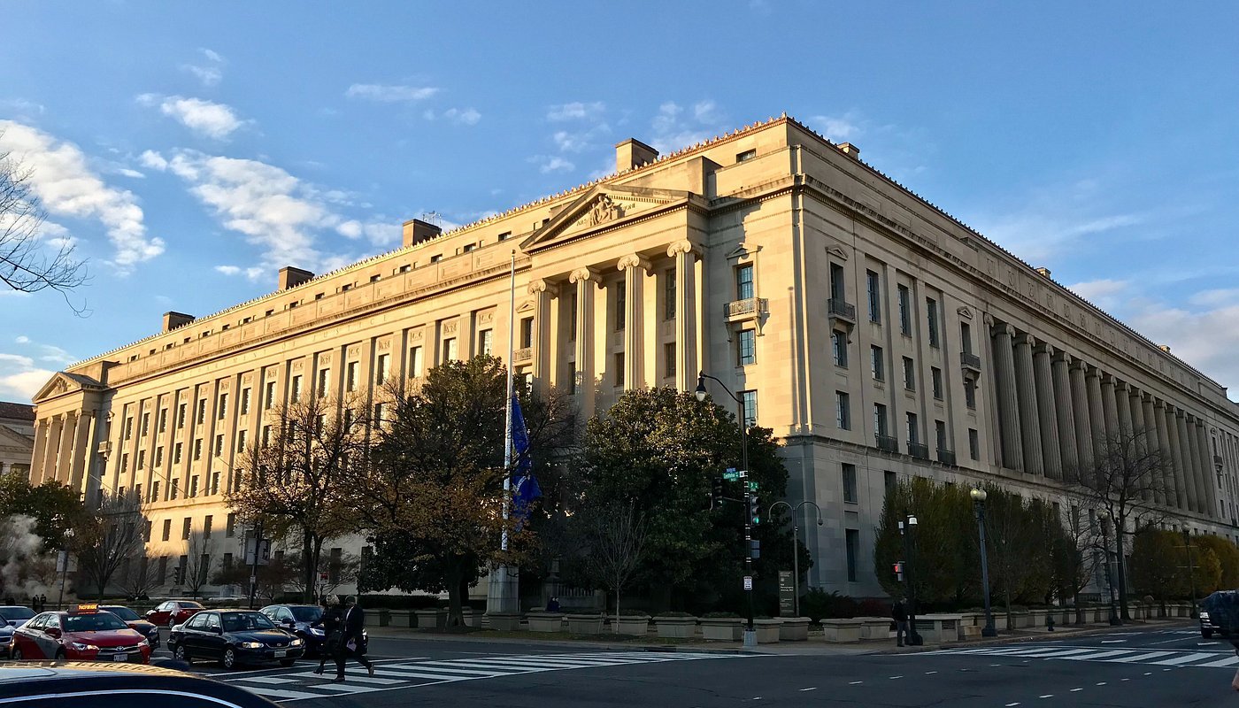 US Department of Justice headquarters building involved in FOIA and records disclosure decisions