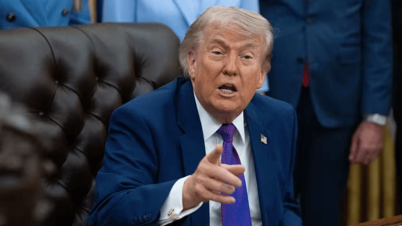 US President Donald Trump and UN headquarters amid migration sovereignty dispute
