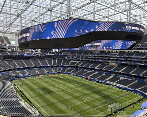 Stadium packed with fans for 2026 FIFA World Cup Match 4 between United States and Paraguay