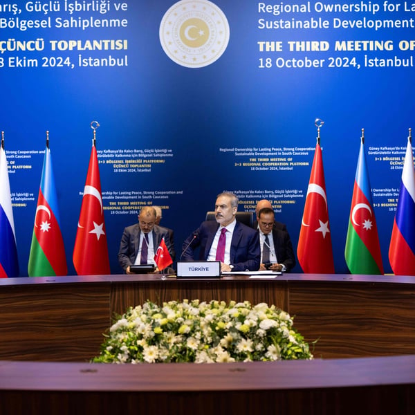 Foreign ministers of Russia, Turkey, Iran, Azerbaijan and Armenia at the 3+3 South Caucasus Regional Cooperation Platform meeting in Istanbul