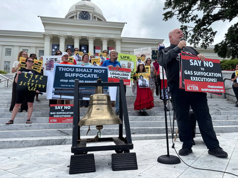 Abraham Bonowitz of Death Penalty Action leads a demonstration against the death penalty in Montgomery, Alabama