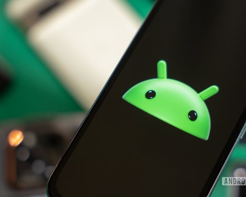 Android robot on a Pixel phone representing Canary 2606 Screen Reactions and Dynamic Color features