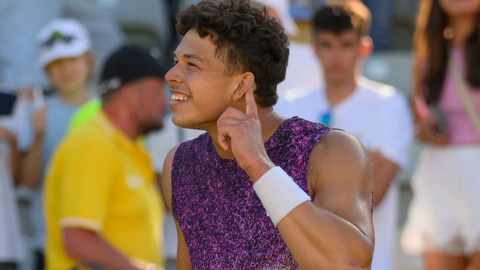 Ben Shelton celebrates during Stuttgart BOSS Open 2026 semifinal against Jiri Lehecka