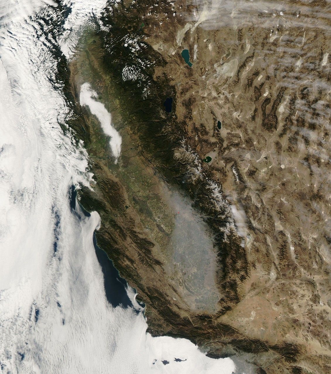 NASA MODIS satellite image of haze over Southern California and the San Joaquin Valley