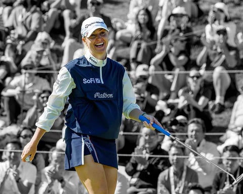 Charley Hull smiling to the crowd at the 18th hole at Riviera Country Club during the 2026 US Women's Open