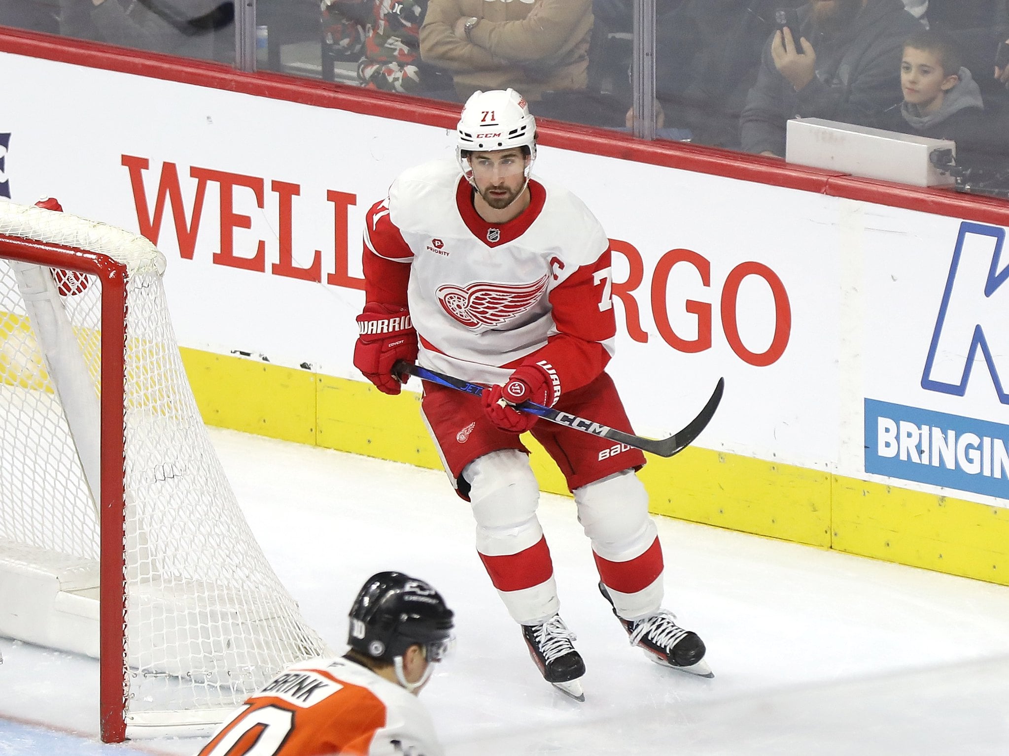 Dylan Larkin skating for the Detroit Red Wings
