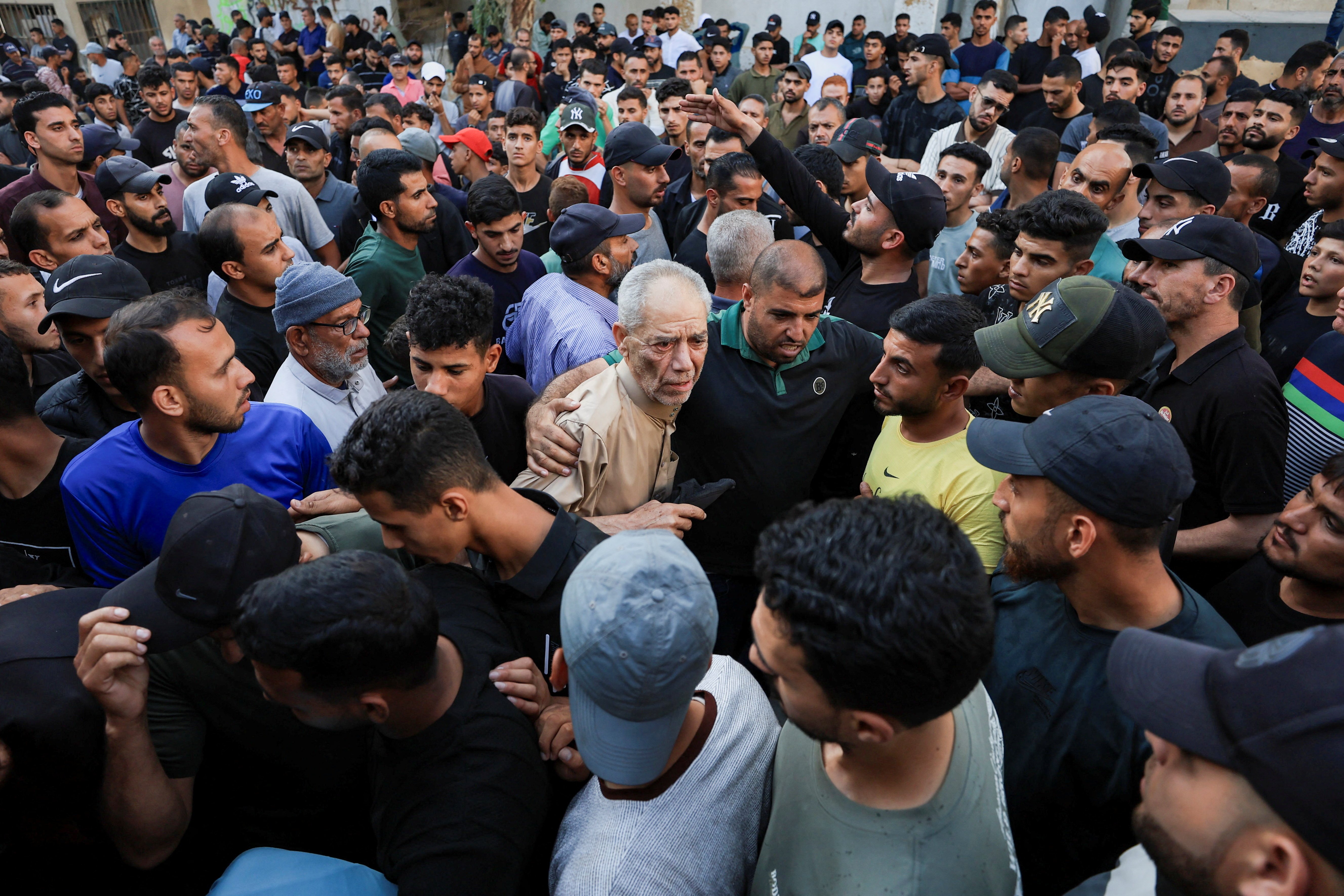 Palestinians in Gaza amid diplomatic talks on ceasefire mediators and Russia's role June 2026