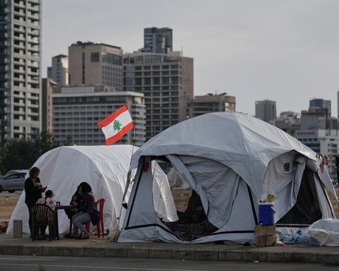 Lebanese displaced people sheltering in Beirut amid food insecurity crisis caused by Israel-Hezbollah war 2026