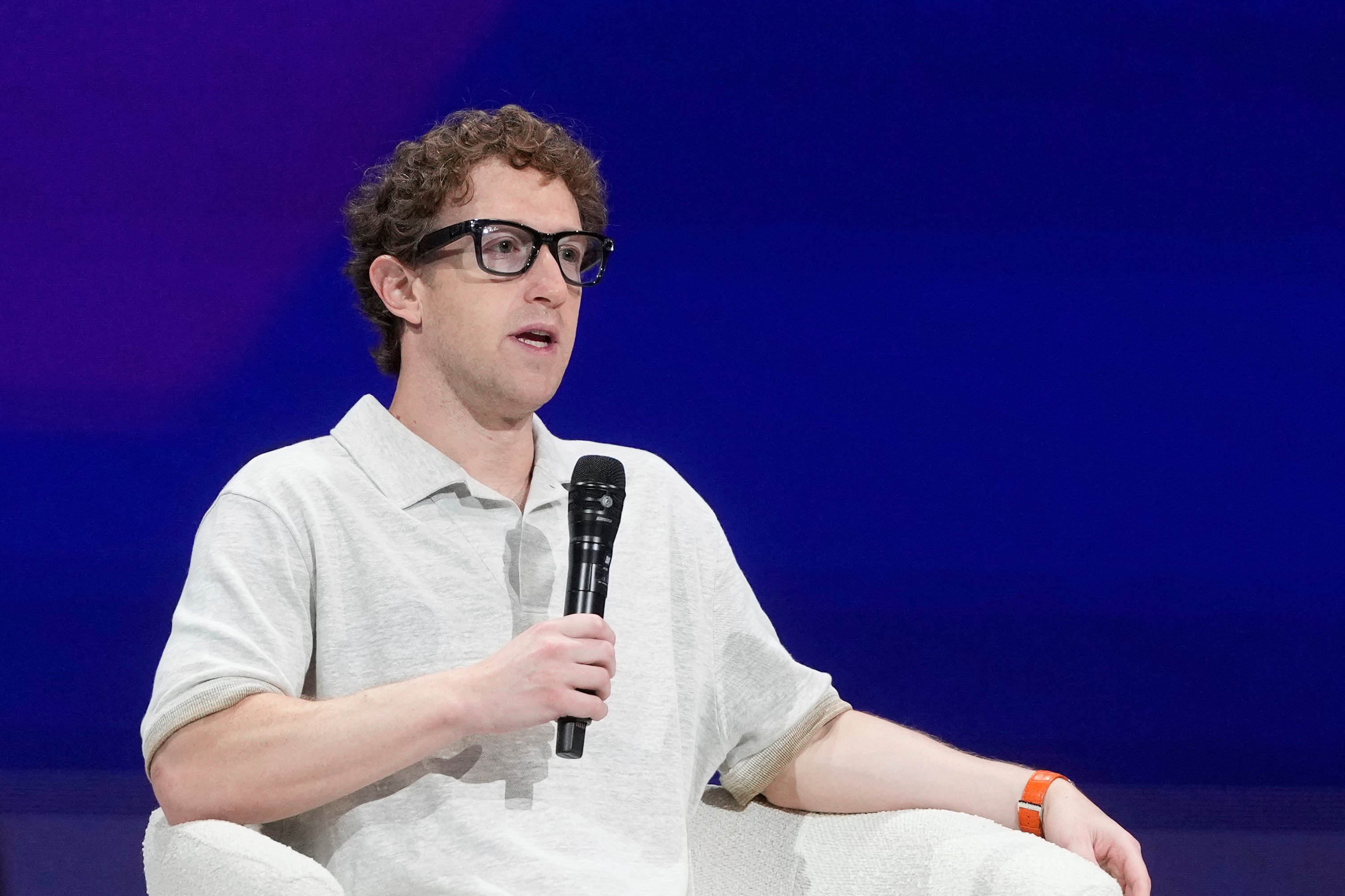 Meta shareholders and Mark Zuckerberg amid ongoing privacy accountability lawsuits