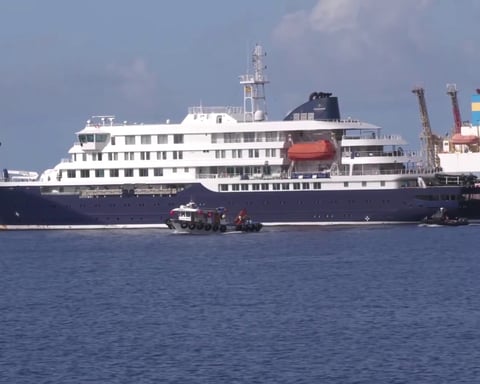 MV Hondius polar expedition ship during its April 2026 Antarctica voyage that led to a hantavirus outbreak across 32 countries