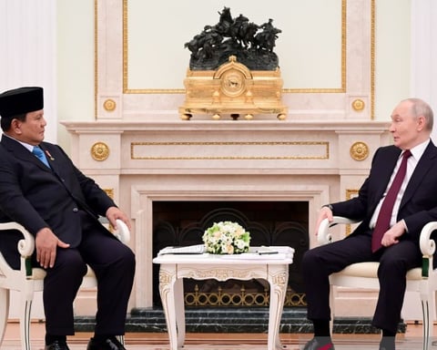 Indonesian President Prabowo Subianto meets Russian President Vladimir Putin at the Grand Kremlin Palace in Moscow, April 13, 2026
