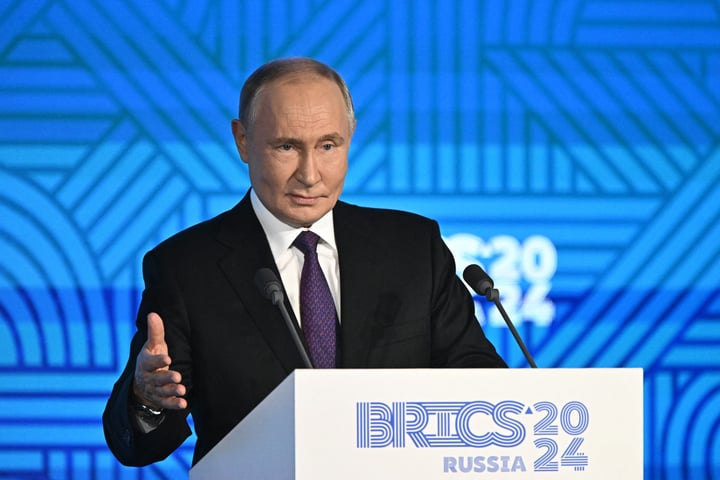 Vladimir Putin speaking at BRICS multilateral summit in Kazan Russia