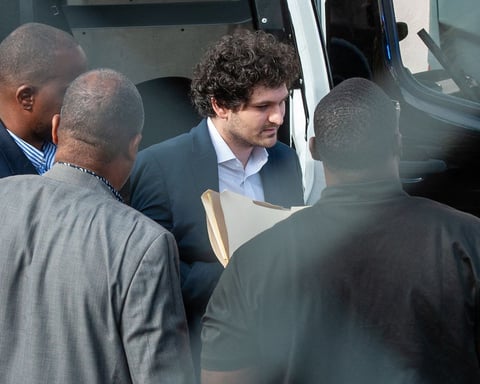Sam Bankman-Fried arrives at court in Nassau Bahamas in December 2022
