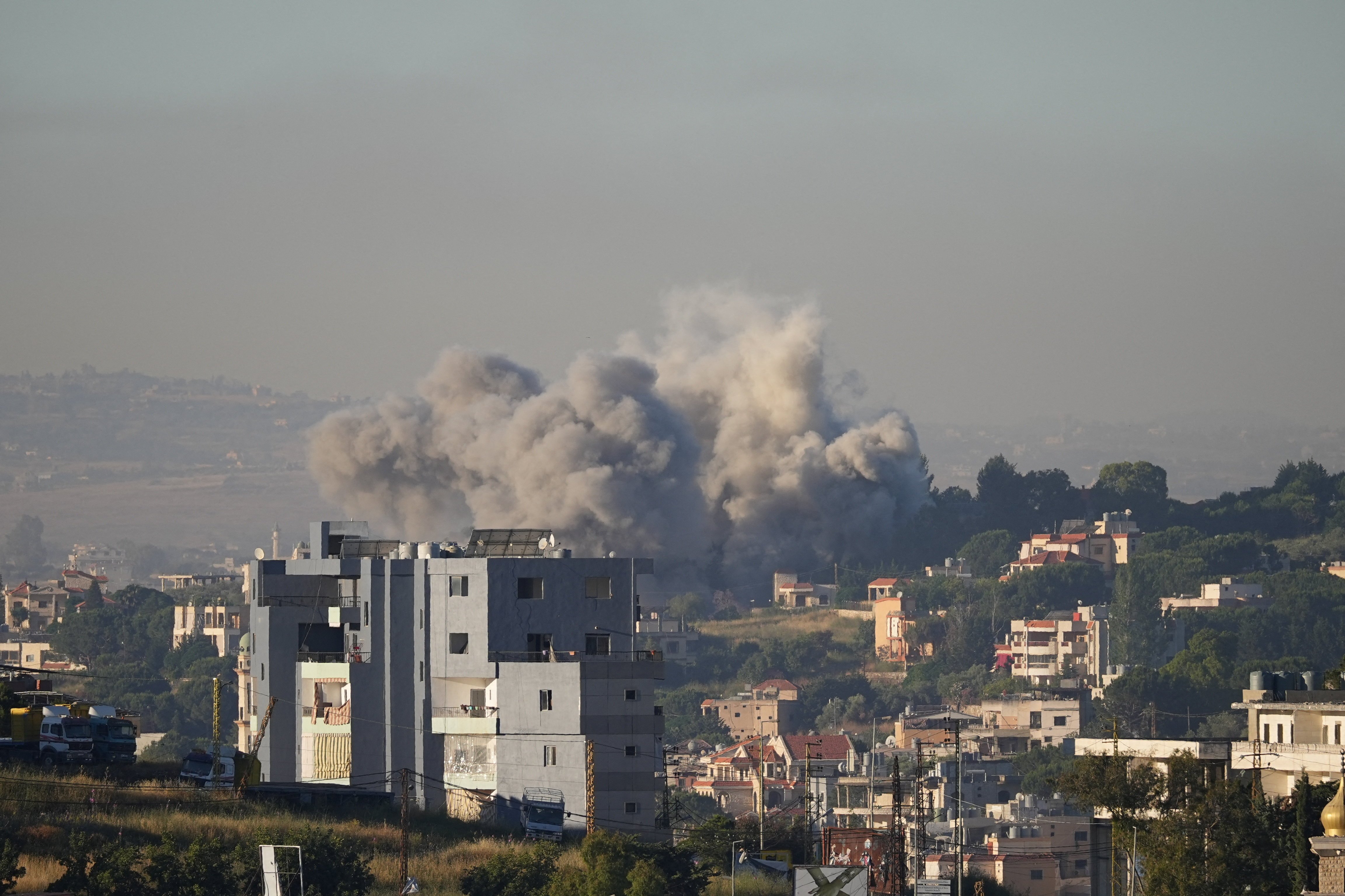 Smoke billows over southern Lebanon following Israeli strikes as ceasefire deal frays and Berri offers Hezbollah Litani withdrawal June 2026
