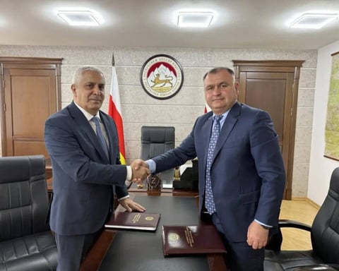 South Ossetian President Alan Gagloyev meets Marat Kambolov in Tskhinvali