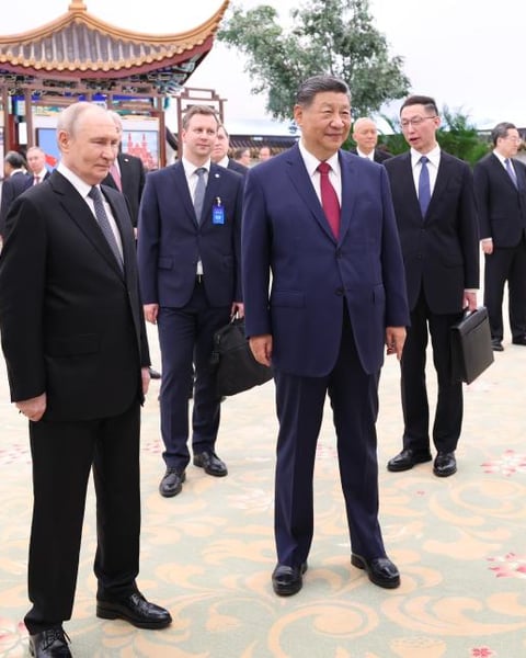 Russian President Vladimir Putin and Chinese Vice President Han Zheng at a joint event ahead of SPIEF 2026