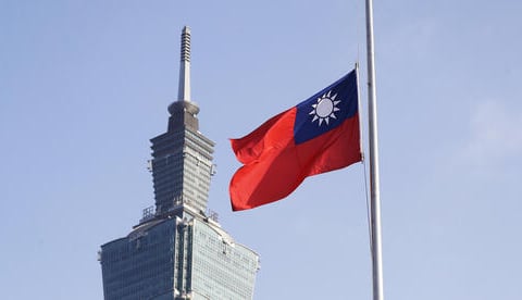Pro-Taiwan rally in Taipei as the island builds civil defense resilience against China