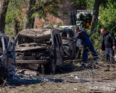 Ukrainian drone strike Moscow Simferopol passenger train Crimea peace talks Russia