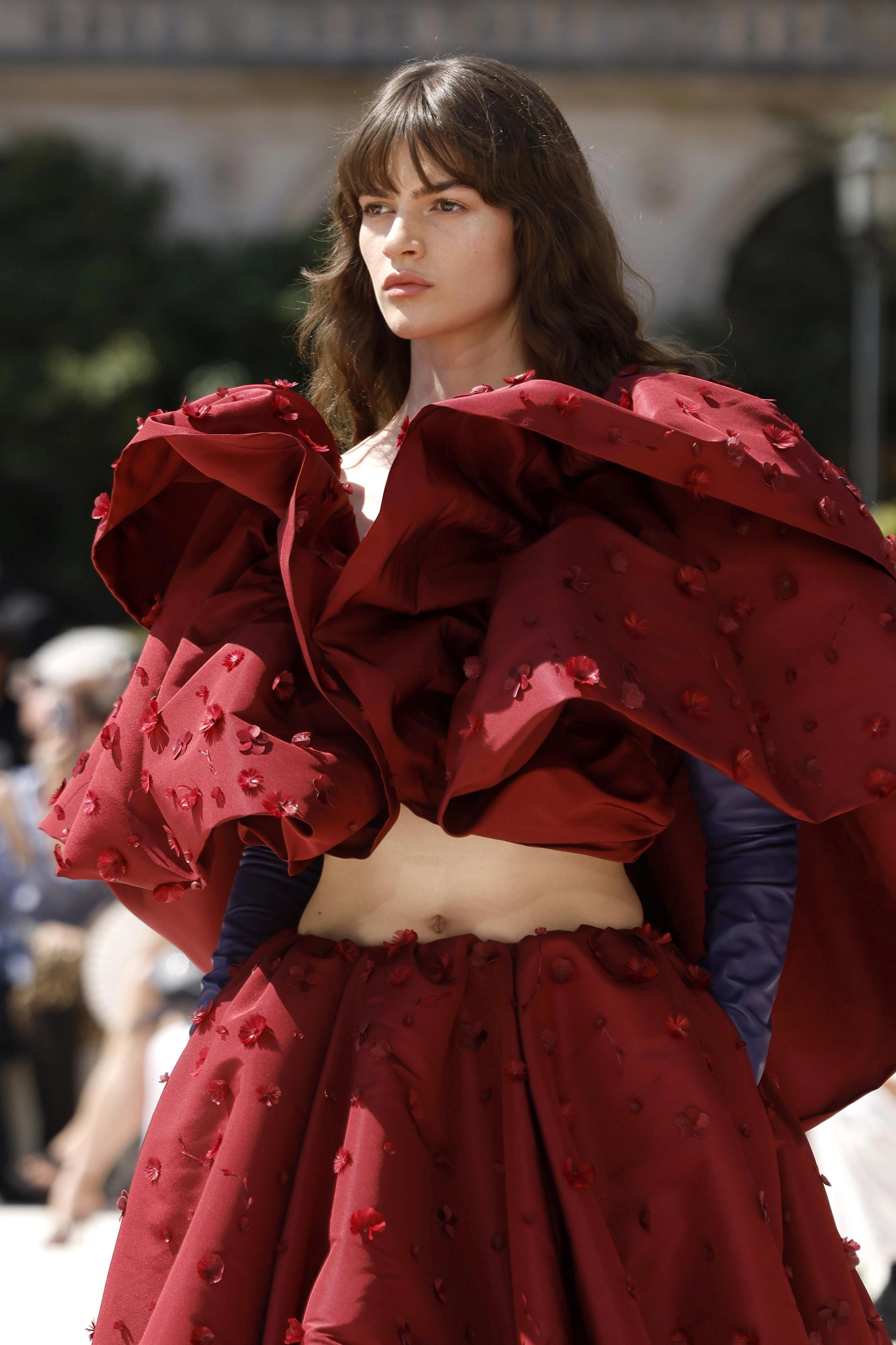 Balenciaga Haute Couture fall-winter 2026 purple and red look by Pierpaolo Piccioli