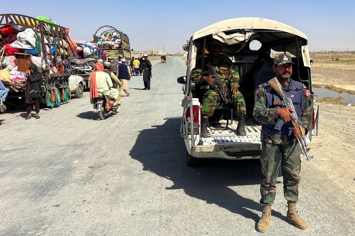 Balochistan Constabulary forces at the Chaman border crossing between Pakistan and Afghanistan