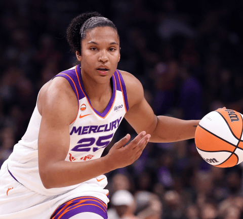 Phoenix Mercury forward Alyssa Thomas during a 2026 WNBA game