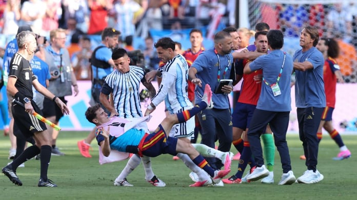 Argentina players in confrontation with Spanish players after the 2026 World Cup final at MetLife Stadium
