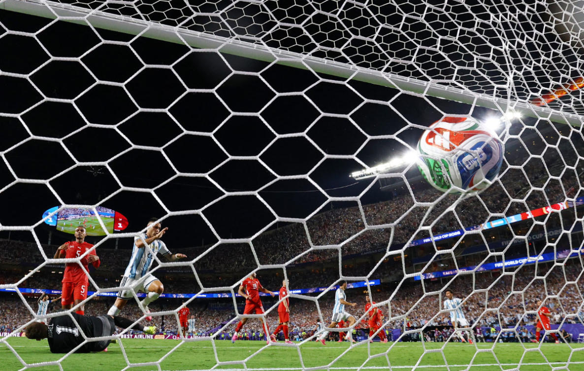 Lautaro Martinez Argentina celebrates goal Julian Alvarez Switzerland World Cup 2026 quarterfinal Arrowhead Stadium Kansas City