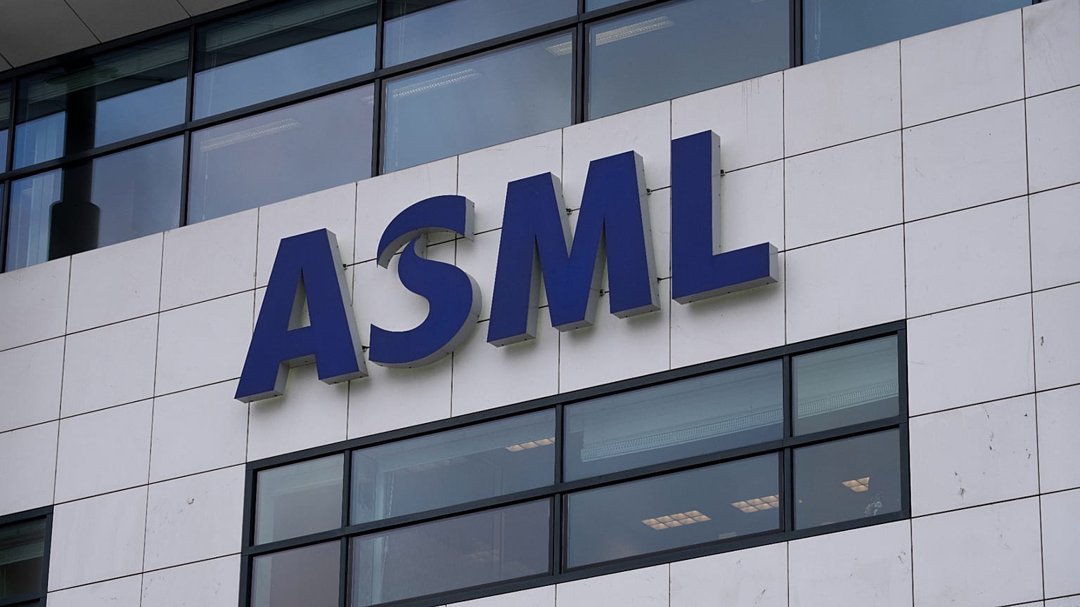 ASML semiconductor equipment factory producing EUV lithography machines for AI chip manufacturing