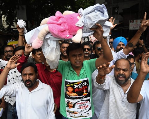 Protests in Baruipur West Bengal after rape and murder of 11-year-old girl