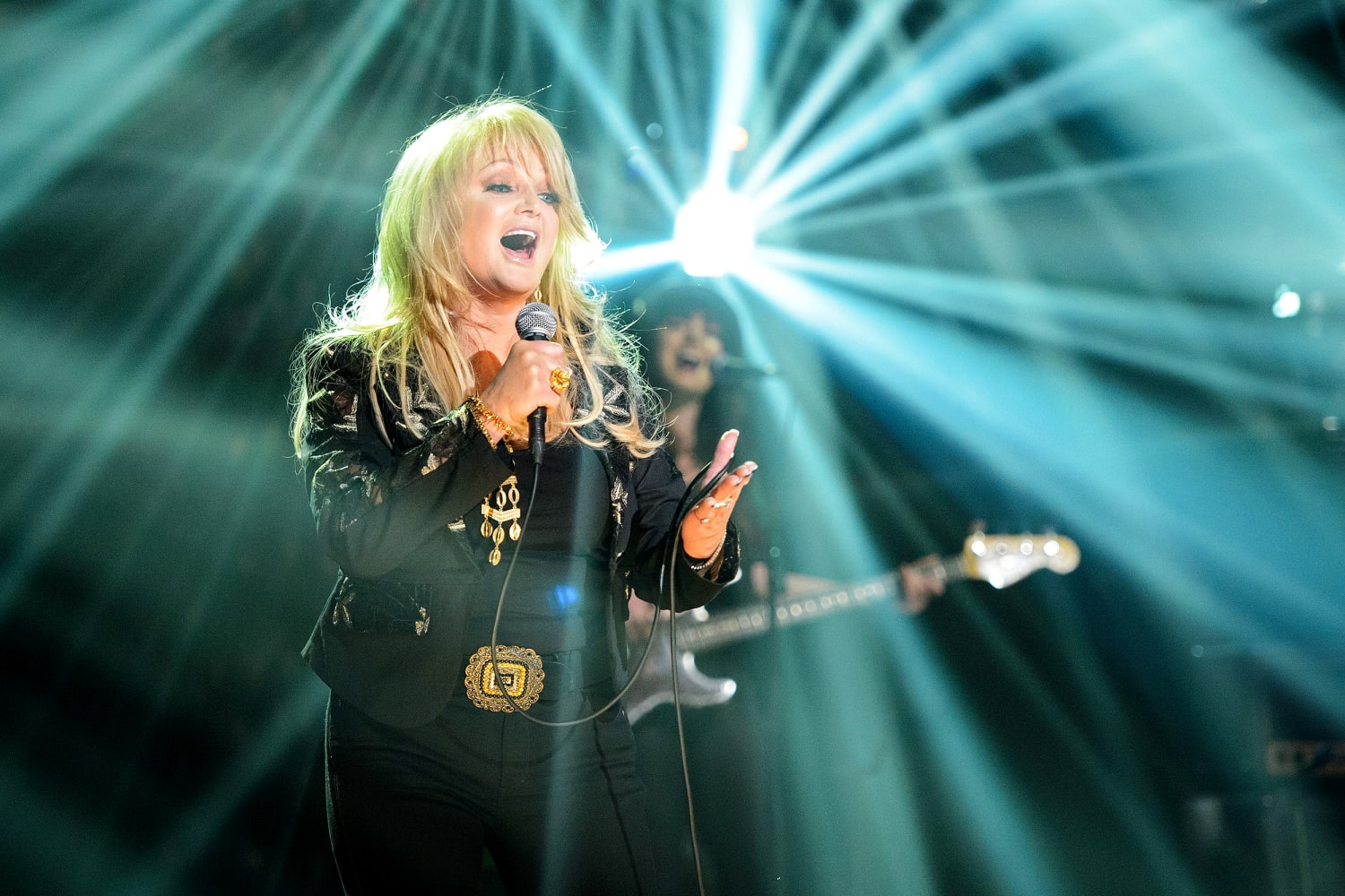 Bonnie Tyler performing on stage during her career in music
