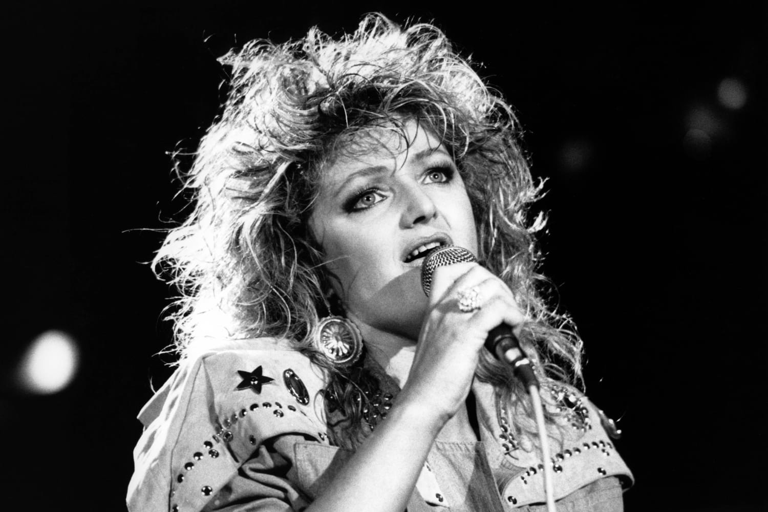 Welsh singer Bonnie Tyler who died at 75 after emergency surgery in Portugal