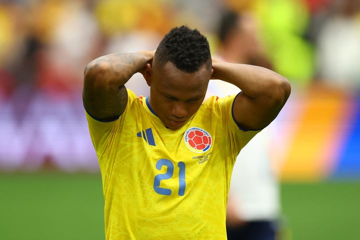 Jaminton Campaz and Colombia players look dejected after their penalty shootout defeat to Switzerland at the 2026 World Cup in Vancouver