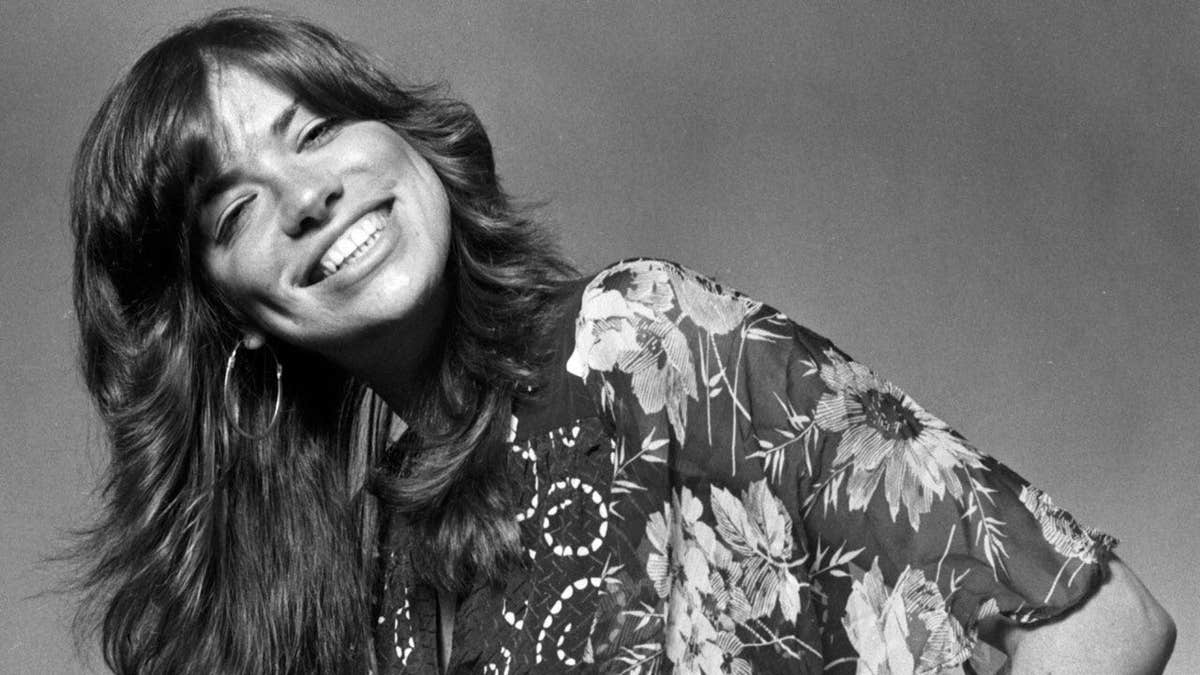 Carly Simon, the Grammy-winning singer who revealed her Parkinson disease diagnosis in July 2026