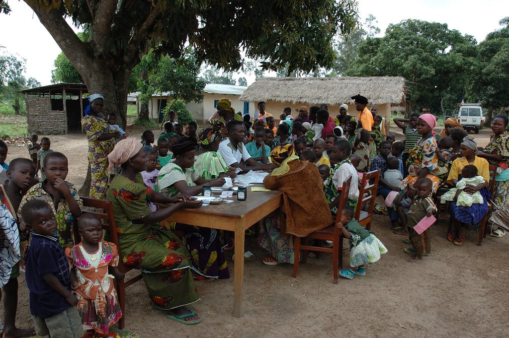 Health workers at a rural vaccination centre in Democratic Republic of Congo