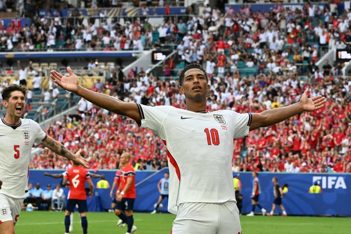 Jude Bellingham celebrates as England beat Norway World Cup 2026 quarterfinal Miami