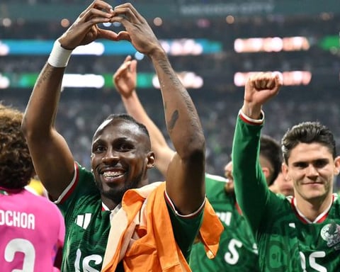 Julian Quinones celebrates after Mexico's 2-0 win over Ecuador at Estadio Azteca during 2026 World Cup