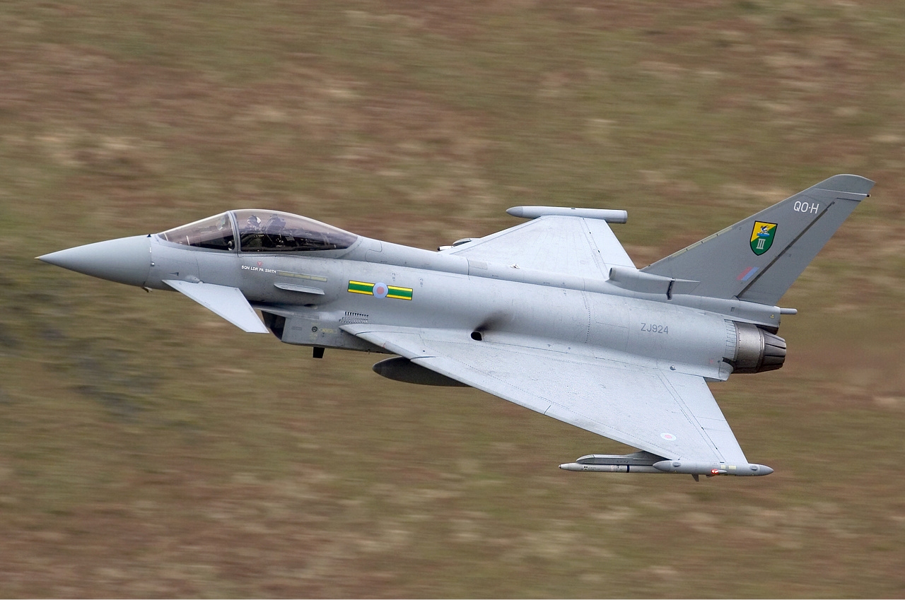 A Royal Air Force Eurofighter Typhoon F2 in flight the type of aircraft Germany flies that refuelled alongside a French Rafale at Norvenich air base