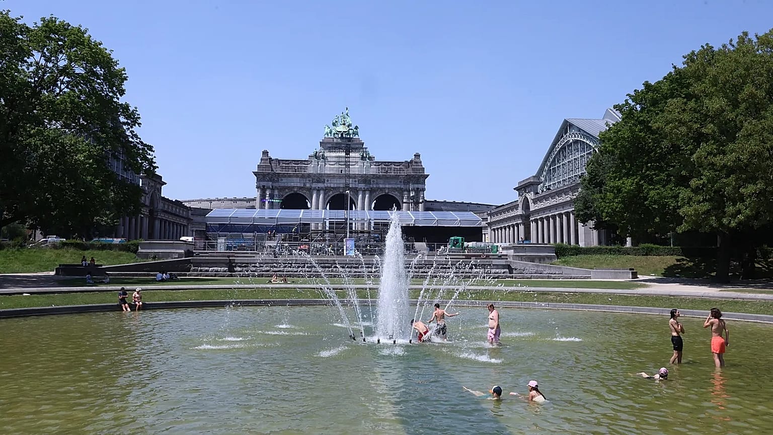 Scene from the June 2026 European heatwave that killed thousands across France, Belgium and the Netherlands