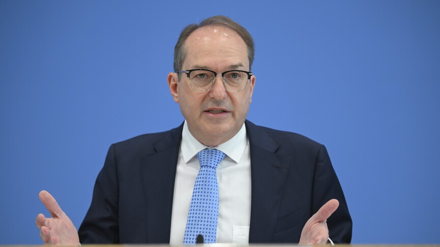 German Interior Minister Alexander Dobrindt at press conference announcing Germany's first-ever high terror threat level