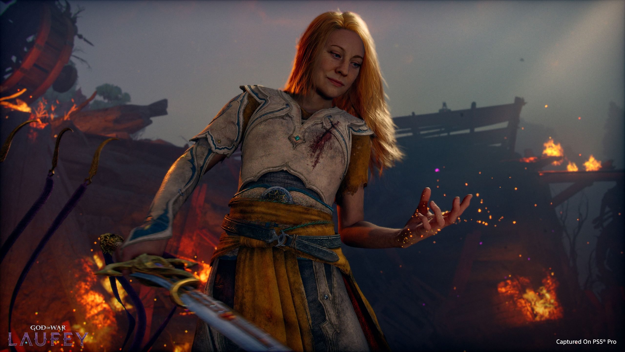 Faye in combat in the Everywhen realm in God of War: Laufey for PS5
